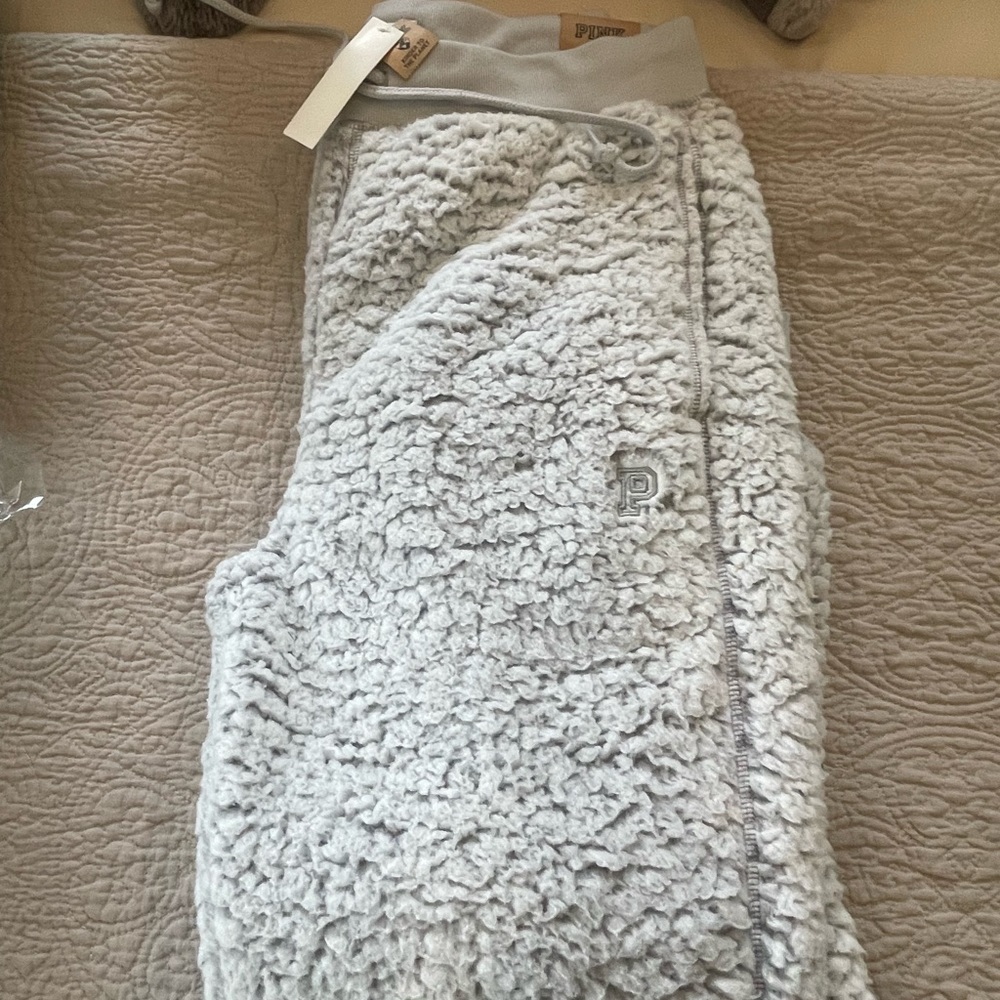 PINK high waist Sherpa joggers size medium